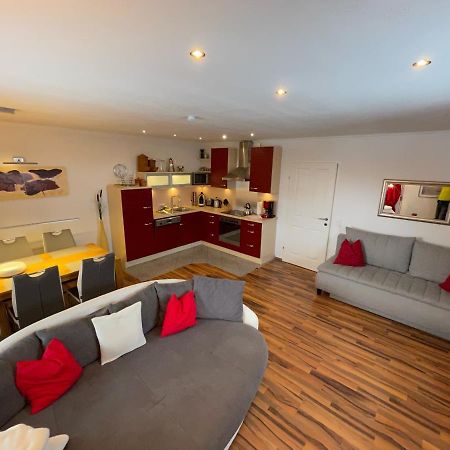 Appartement Holiday Maishofen Exterior foto