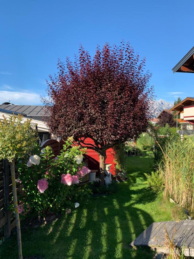 Appartement Holiday Maishofen Exterior foto