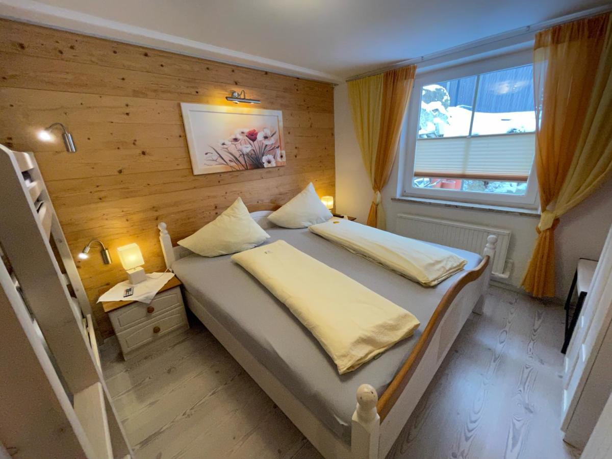 Appartement Holiday Maishofen Exterior foto
